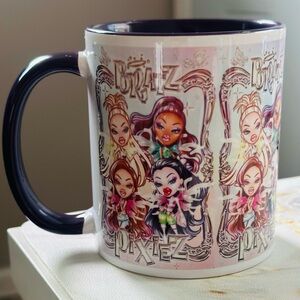 Bratz Fashion Pixiez 11oz Mug